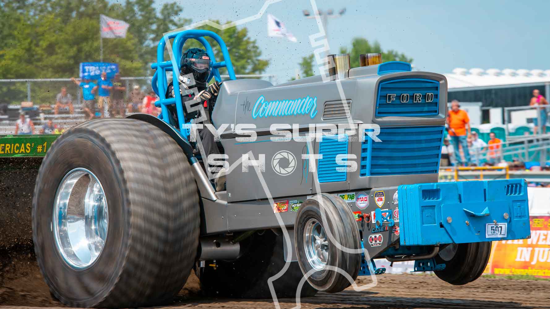 commander-tractor